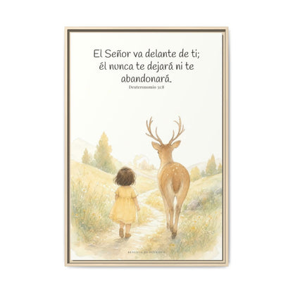 Jehová va delante de ti — Lienzo Cristiano Enmarcado | Deuteronomio 31:8 — 24×36 pulgadas, marco natural, vista frontal
