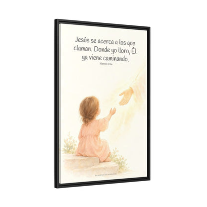 Jesús se acerca a los que claman — Lienzo Cristiano Enmarcado | Marcos 9:24 — 24×36 pulgadas, marco negro, vista lateral del marco flotante