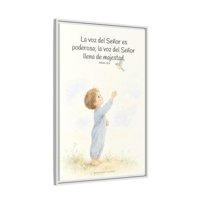 La voz de Jehová es poderosa y llena de majestad — Lienzo Cristiano Enmarcado | Salmo 29:4 — 24×36 pulgadas, marco blanco, vista lateral del marco flotante