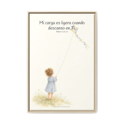Mi carga es ligera cuando descanso en Ti — Lienzo Cristiano Enmarcado | Mateo 11:29-30 — 24×36 pulgadas, marco natural, vista frontal