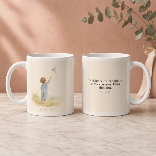 Tu Padre celestial cuida de mí | Taza cristiana para regalar | Mateo 6:26 — 11oz · Regalo rosa empolvado, arte y frase devocional en dos tazas