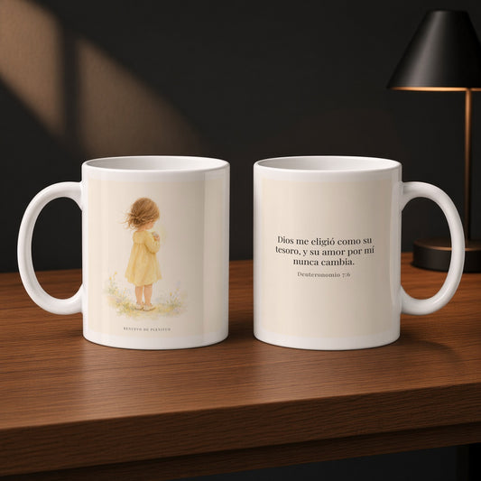 Dios me eligió como su tesoro | Taza bíblica de cerámica | Deuteronomio 7:6 — 11oz · Estudio carbón, arte y frase devocional en dos tazas