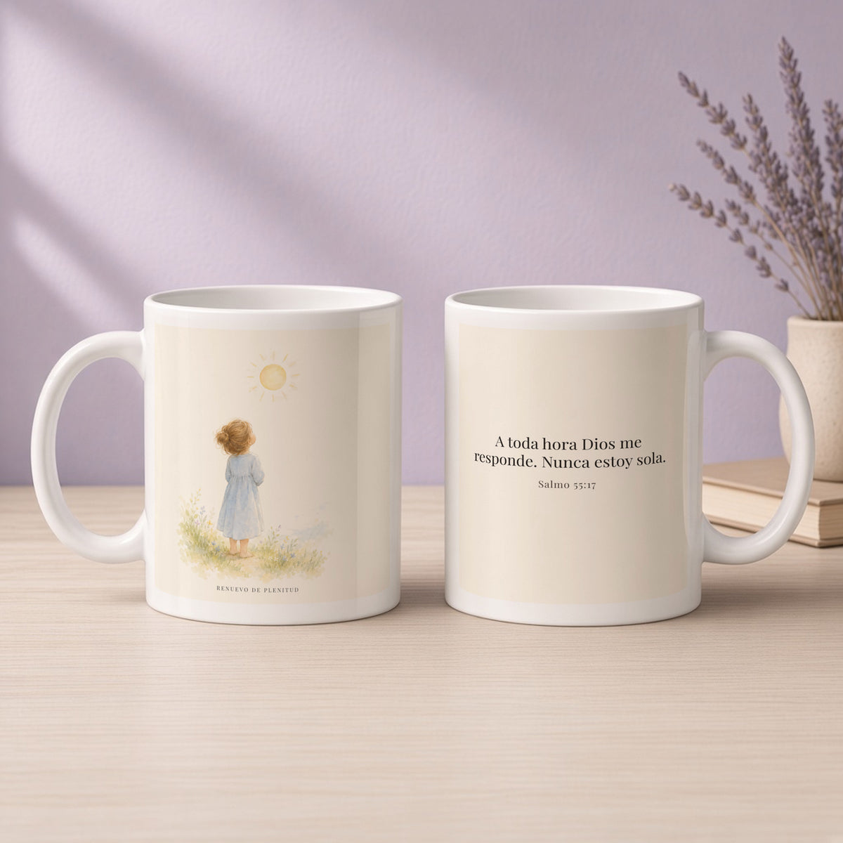 El Señor responde tarde, mañana y a mediodía | Taza devocional de fe | Salmo 55:17 — 11oz · Devocional lavanda, arte y frase devocional en dos tazas