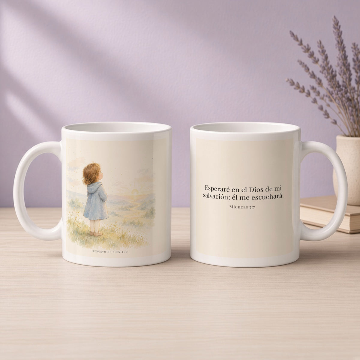 Esperaré en el Dios de mi salvación | Taza cristiana con frase devocional | Miqueas 7:7 — 11oz · Devocional lavanda, arte y frase devocional en dos tazas