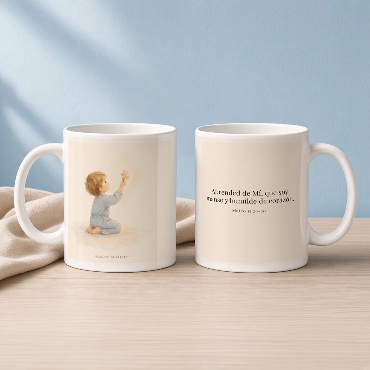Aprended de Mí, que soy manso y humilde | Taza cristiana en dos tamaños | Mateo 11:29-30 — 11oz · Lectura azul sereno, arte y frase devocional en dos tazas