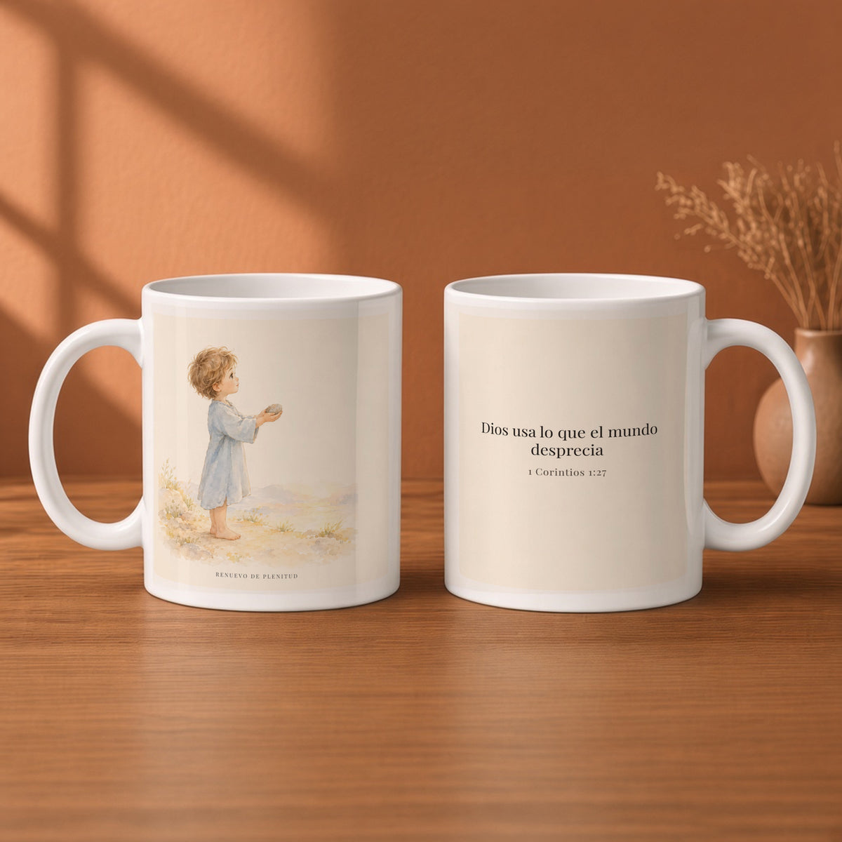 Dios usa lo que el mundo desprecia | Taza cristiana en dos tamaños | 1 Corintios 1:27 — 11oz · Desayuno terracota, arte y frase devocional en dos tazas