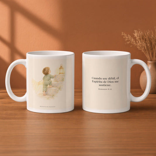 El Espíritu me ayuda en mi debilidad | Taza devocional ilustrada | Romanos 8:26 — 11oz · Desayuno terracota, arte y frase devocional en dos tazas
