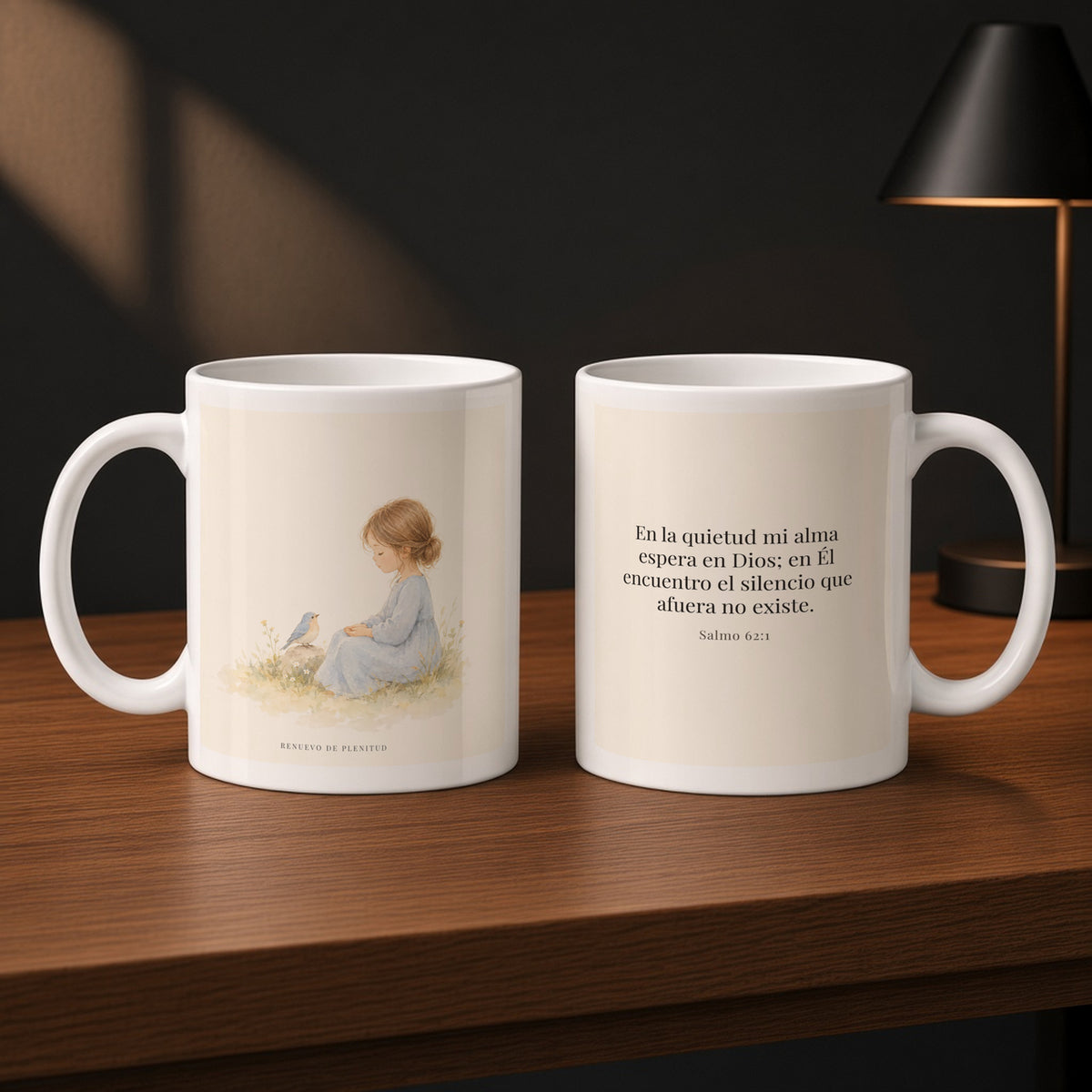 En la quietud, mi alma espera en Dios | Taza cristiana en dos tamaños | Salmo 62:1 — 11oz · Estudio carbón, arte y frase devocional en dos tazas