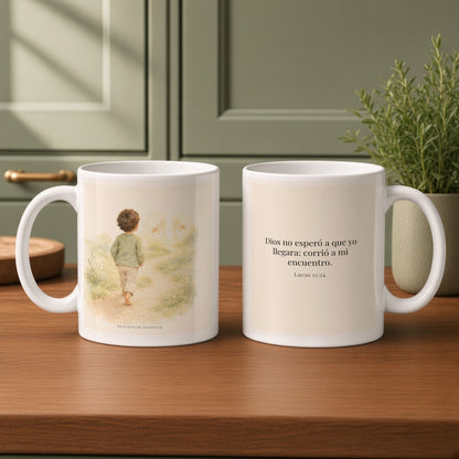 Mi Padre corrió a mi encuentro | Taza con arte cristiano | Lucas 15:24 — 11oz · Cocina verde salvia, arte y frase devocional en dos tazas