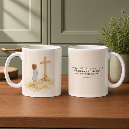 Consumado es: ya nada falta en la obra de Cristo | Taza bíblica para café | Juan 19:30 — 11oz · Cocina verde salvia, arte y frase devocional en dos tazas