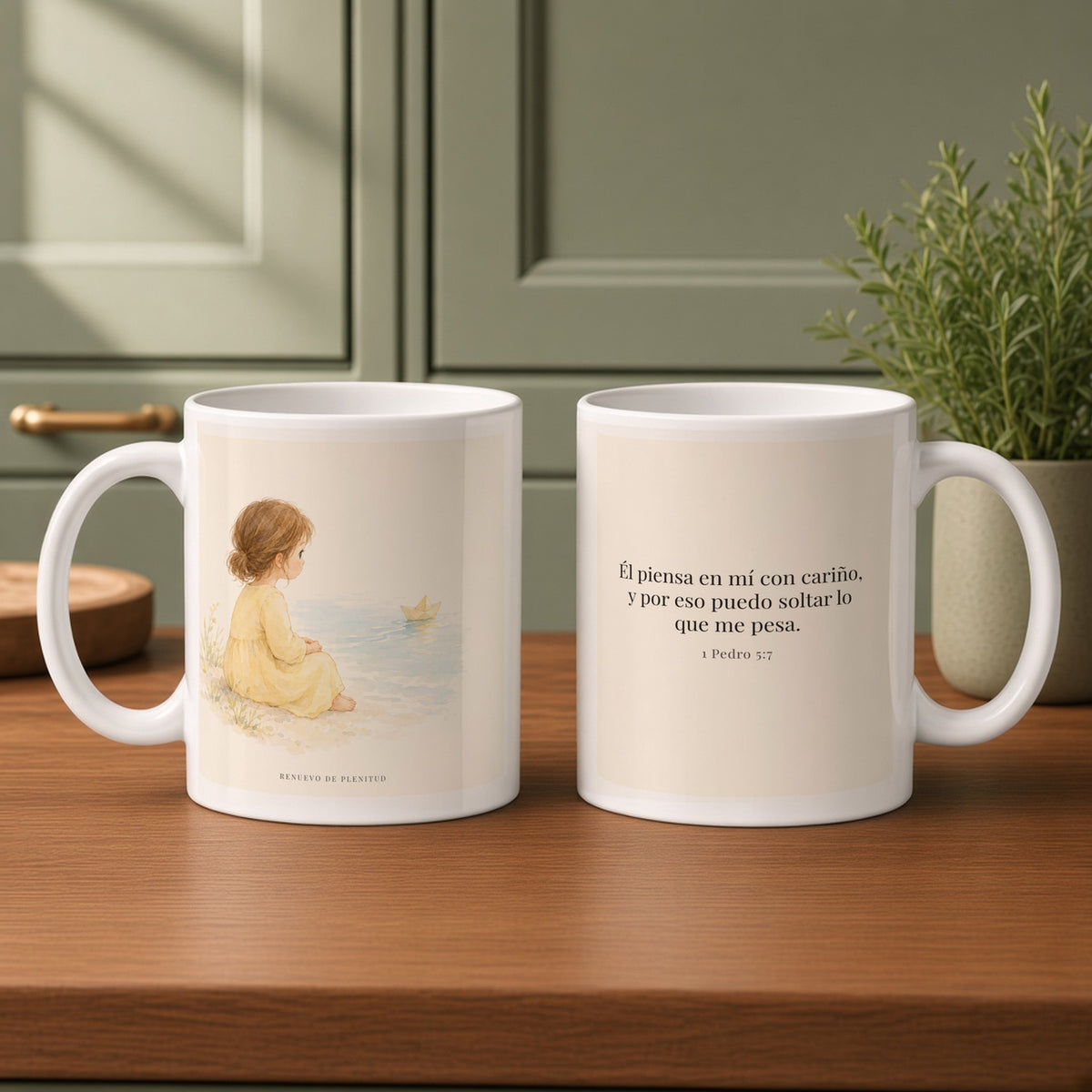 Él piensa en mí con cariño | Taza cristiana para regalar | 1 Pedro 5:7 — 11oz · Cocina verde salvia, arte y frase devocional en dos tazas
