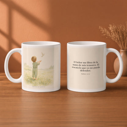 El Señor me libra de la mano de mis temores | Taza con arte cristiano | Salmo 31:15 — 11oz · Desayuno terracota, arte y frase devocional en dos tazas
