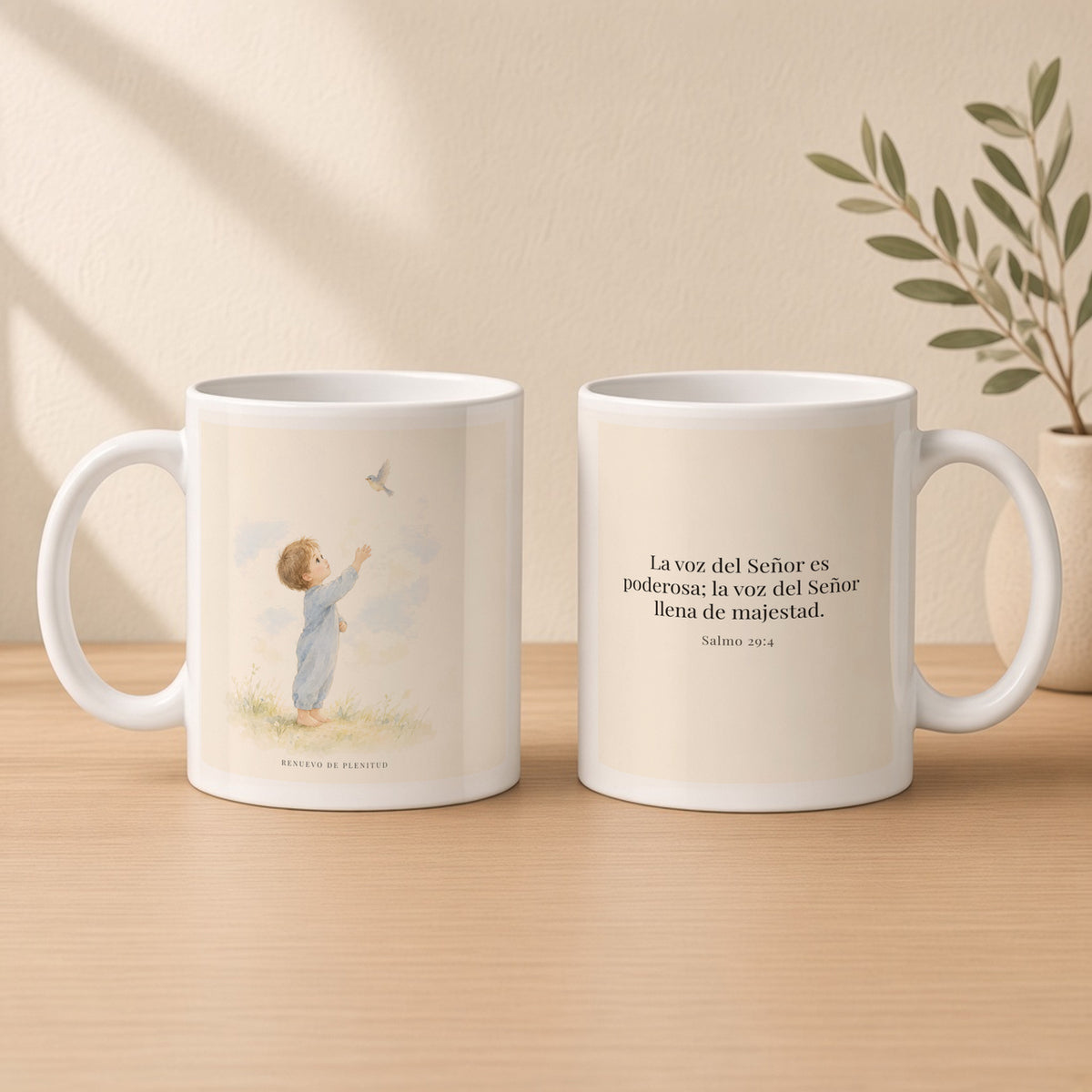 La voz de Jehová es poderosa y llena de majestad | Taza cristiana con frase devocional | Salmo 29:4 — 11oz · Estudio crema cálido, arte y frase devocional en dos tazas