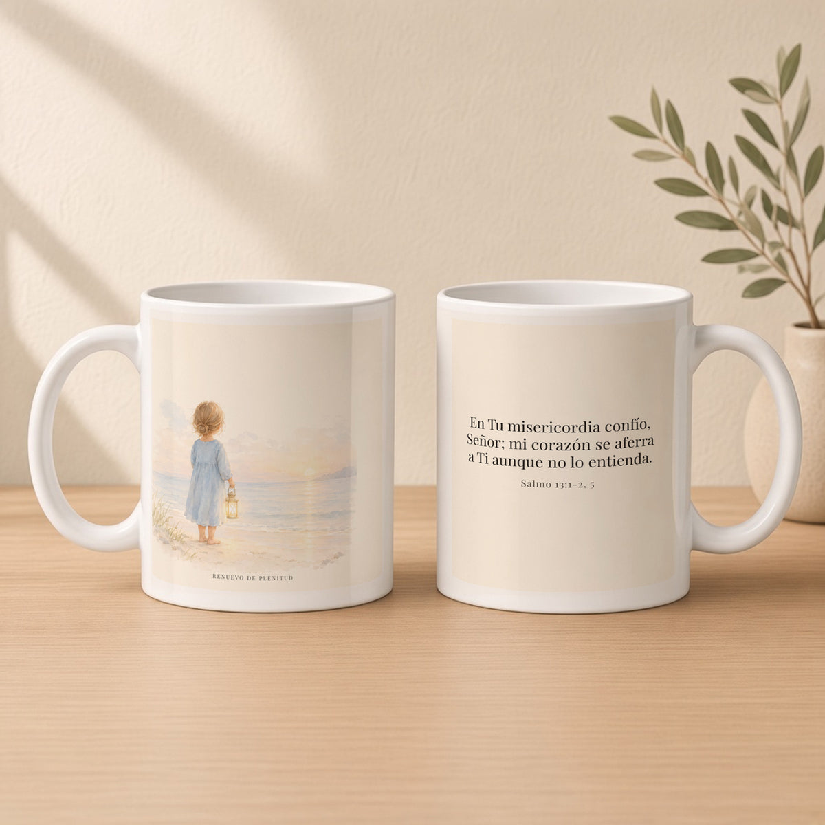 En Tu misericordia confío, Señor | Taza con arte cristiano | Salmo 13:1-2, 5 — 11oz · Estudio crema cálido, arte y frase devocional en dos tazas