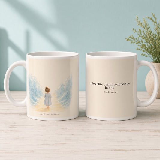 Dios abre camino donde no lo hay | Taza cristiana en dos tamaños | Éxodo 14:13 — 15oz · Mañana aqua, arte y frase devocional en dos tazas