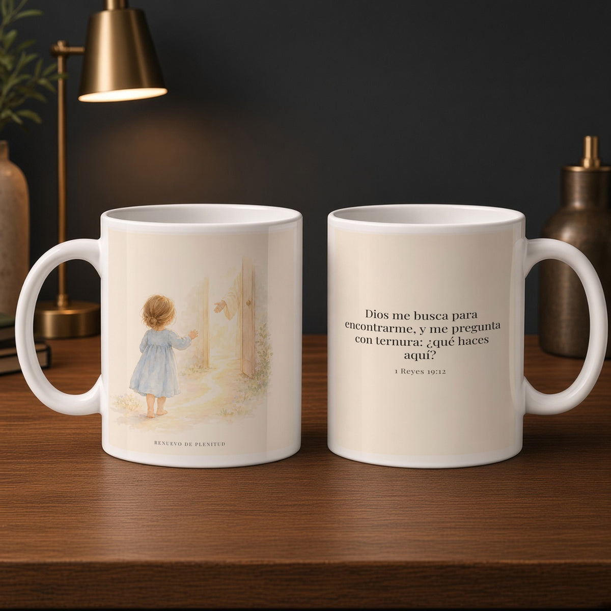 Dios me busca para encontrarme | Taza con arte cristiano | 1 Reyes 19:12 — 15oz · Estudio carbón, arte y frase devocional en dos tazas
