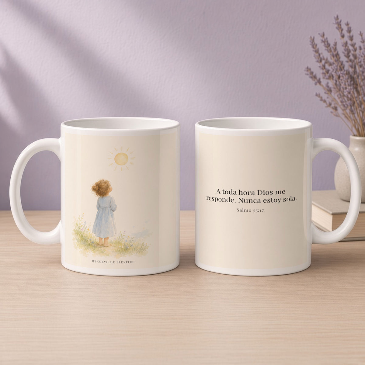 El Señor responde tarde, mañana y a mediodía | Taza devocional de fe | Salmo 55:17 — 15oz · Devocional lavanda, arte y frase devocional en dos tazas