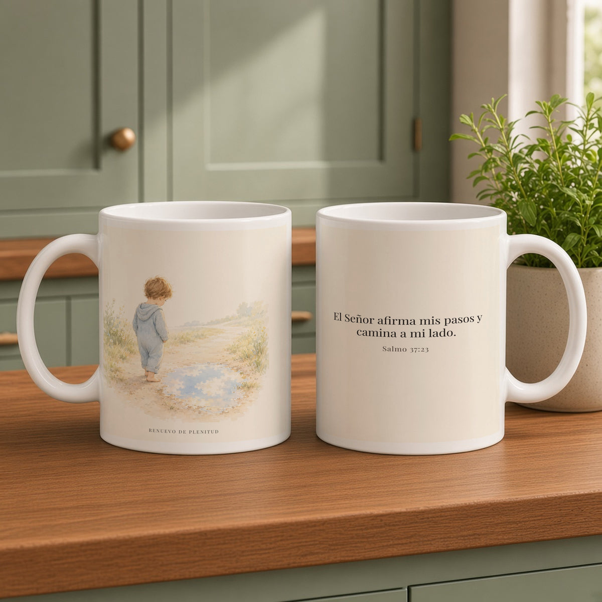 Dios camina a mi lado | Taza con arte cristiano | Salmo 37:23 — 15oz · Cocina verde salvia, arte y frase devocional en dos tazas