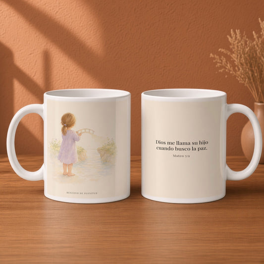 Dios me llama su hijo cuando busco la paz | Taza cristiana en dos tamaños | Mateo 5:9 — 15oz · Desayuno terracota, arte y frase devocional en dos tazas