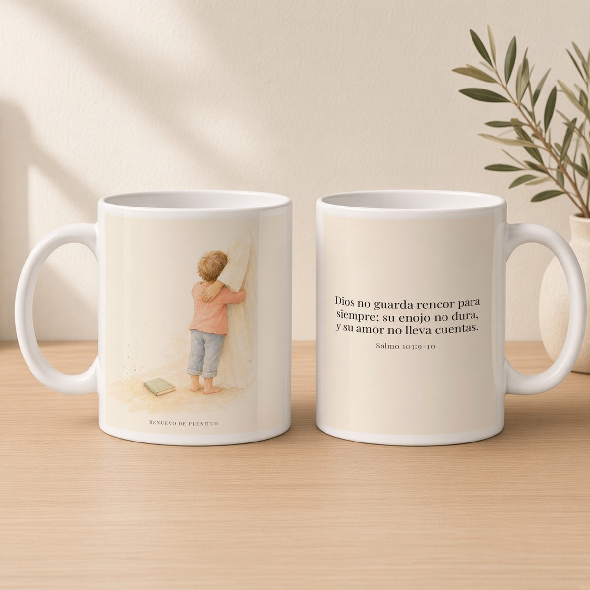 Dios no nos guarda rencor para siempre | Taza cristiana en dos tamaños | Salmo 103:9-10 — 15oz · Estudio crema cálido, arte y frase devocional en dos tazas