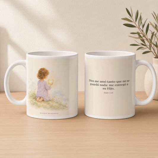 Dios amó tanto al mundo que entregó a su Hijo | Taza cristiana en dos tamaños | Juan 3:16 — 15oz · Estudio crema cálido, arte y frase devocional en dos tazas