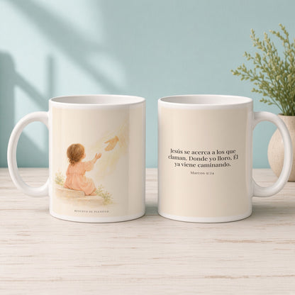 Jesús se acerca a los que claman | Taza cristiana para regalar | Marcos 9:24 — 15oz · Mañana aqua, arte y frase devocional en dos tazas