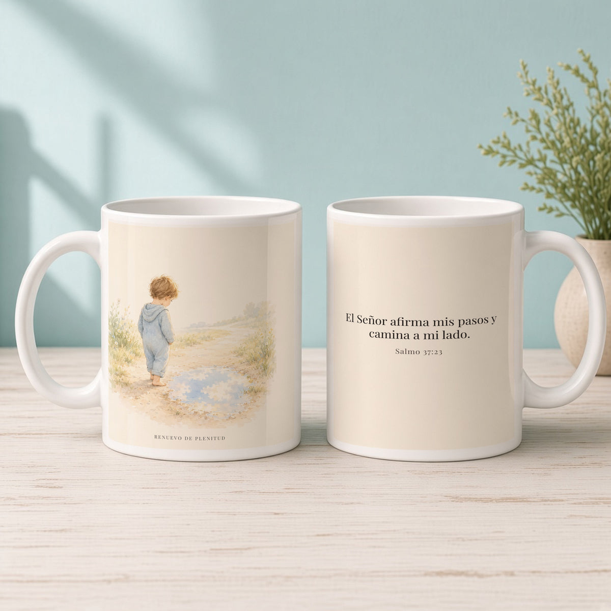 Dios camina a mi lado | Taza con arte cristiano | Salmo 37:23 — 15oz · Mañana aqua, arte y frase devocional en dos tazas