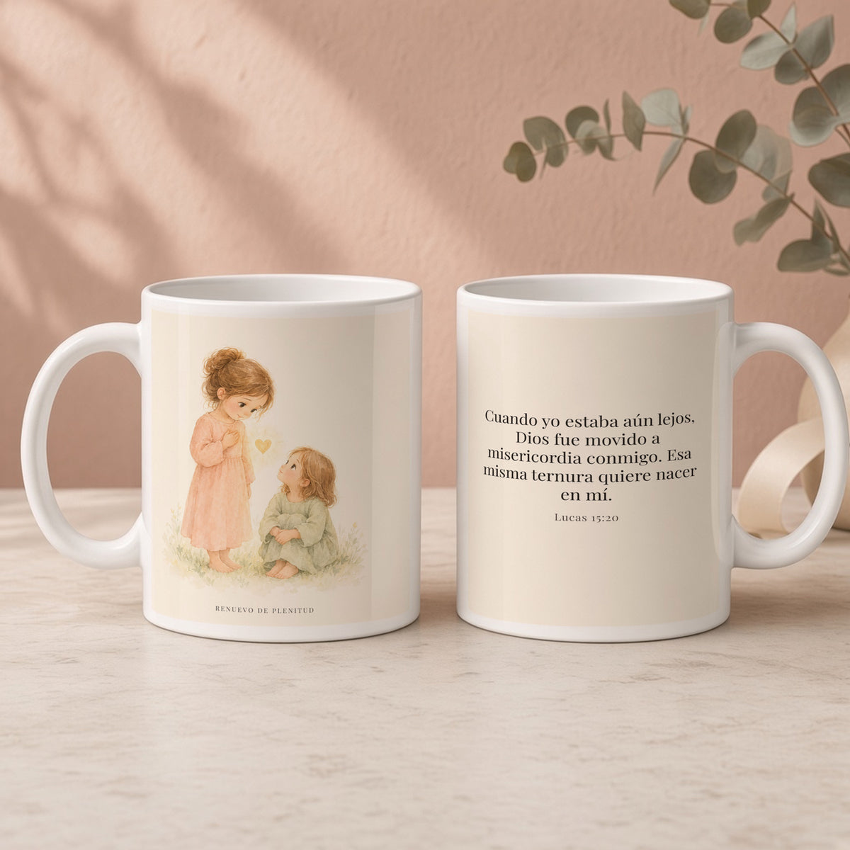 Dios es movido a misericordia | Taza cristiana con frase devocional | Lucas 15:20 — 15oz · Regalo rosa empolvado, arte y frase devocional en dos tazas