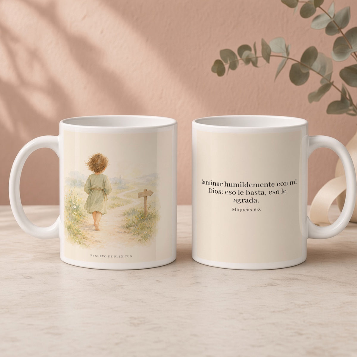 Caminar con Dios es suficiente | Taza de inspiración bíblica | Miqueas 6:8 — 15oz · Regalo rosa empolvado, arte y frase devocional en dos tazas