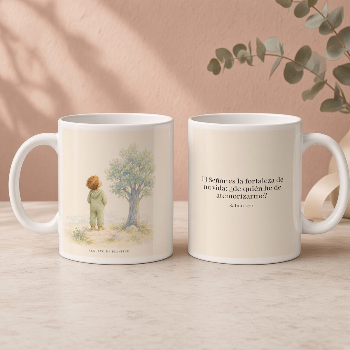 El Señor es la fortaleza de mi vida | Taza bíblica de cerámica | Salmo 27:1 — 15oz · Regalo rosa empolvado, arte y frase devocional en dos tazas