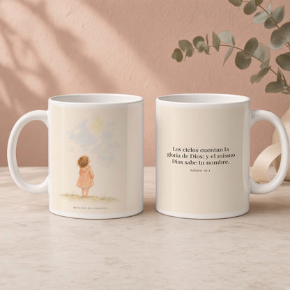 Los cielos cuentan la gloria de Dios | Taza bíblica de cerámica | Salmo 19:1 — 15oz · Regalo rosa empolvado, arte y frase devocional en dos tazas