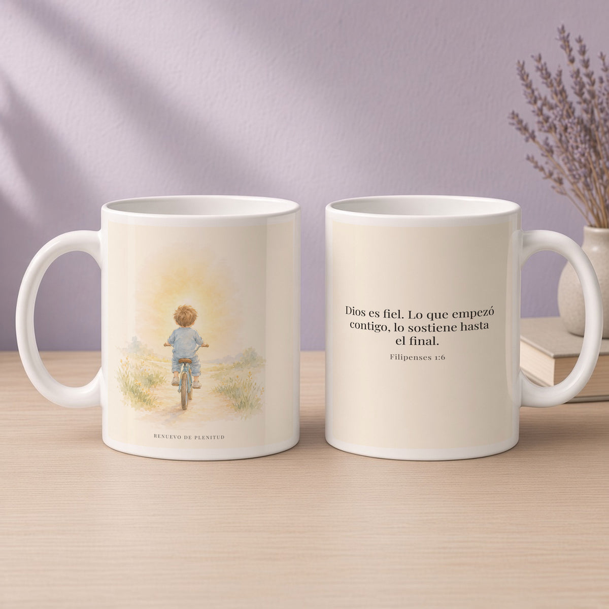 Dios es fiel y no deja a medias lo que promete | Taza bíblica de cerámica | Filipenses 1:6 — 15oz · Devocional lavanda, arte y frase devocional en dos tazas
