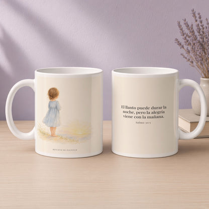 Al llanto le sigue la alegría | Taza de fe para cada mañana | Salmo 30:5 — 15oz · Devocional lavanda, arte y frase devocional en dos tazas