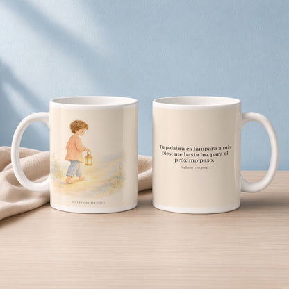 Lámpara es tu palabra a mis pies | Taza devocional de fe | Salmo 119:105 — 15oz · Lectura azul sereno, arte y frase devocional en dos tazas