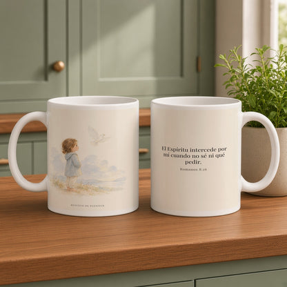 El Espíritu ora por mí cuando no tengo palabras | Taza bíblica de cerámica | Romanos 8:26 — 15oz · Cocina verde salvia, arte y frase devocional en dos tazas