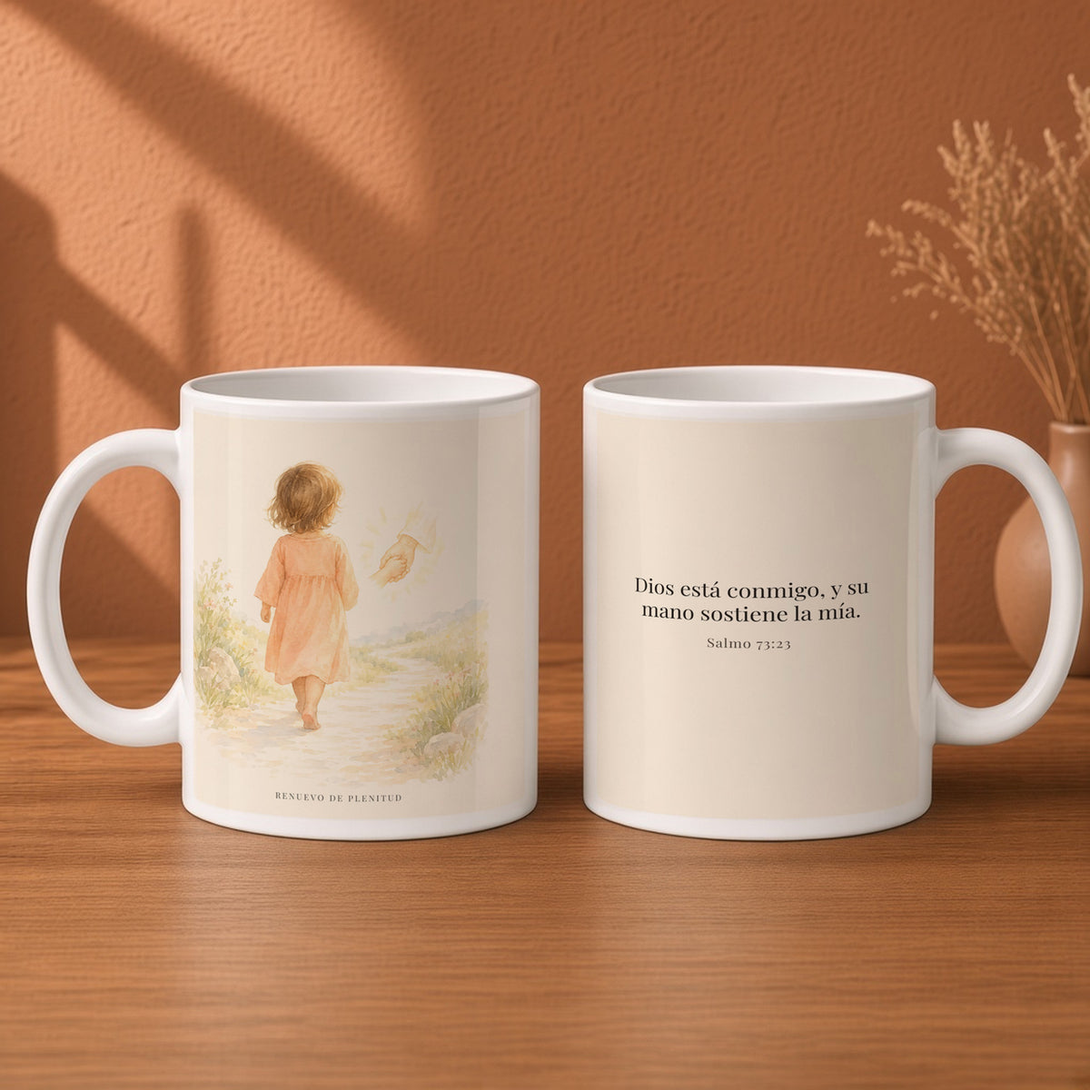 Nunca estoy solo | Taza de fe para cada mañana | Salmo 73:23 — 15oz · Desayuno terracota, arte y frase devocional en dos tazas