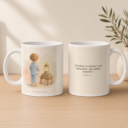 Jehová es mi luz y mi salvación | Taza cristiana con frase devocional | Salmo 27:1 — 15oz · Estudio crema cálido, arte y frase devocional en dos tazas