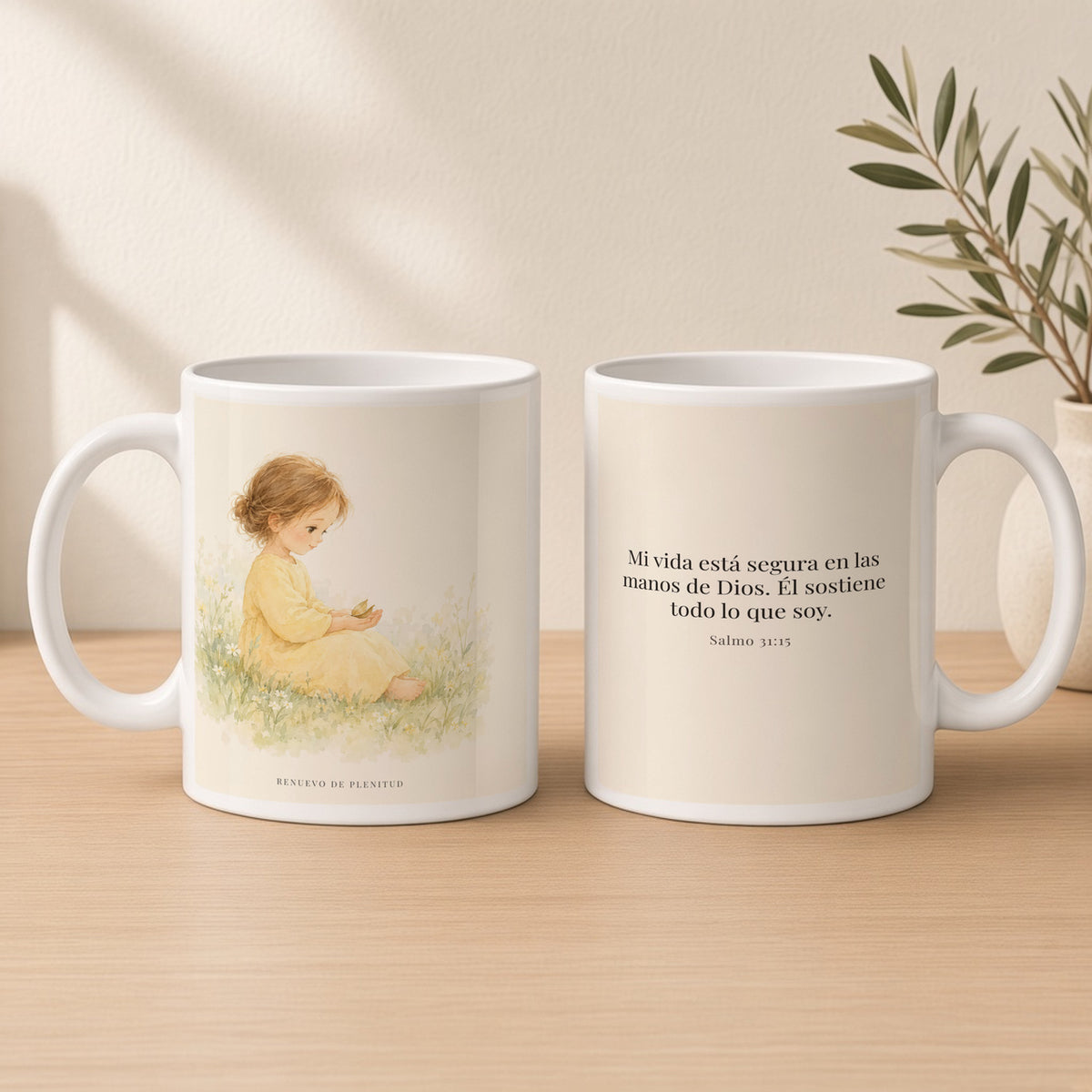 Mi vida está segura en las manos de Dios | Taza cristiana para regalar | Salmo 31:15 — 15oz · Estudio crema cálido, arte y frase devocional en dos tazas